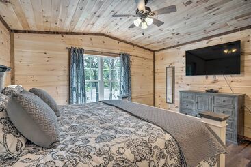 별장 Lakeside Cabin W/ Kayaks: Near Cloudland Canyon!