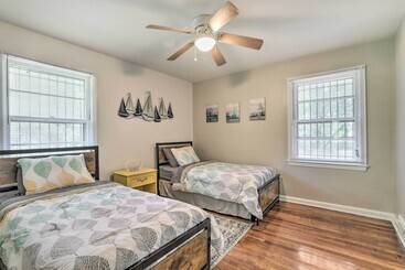 کلبه Decatur Home W/ Yard ~ 9 Mi To Downtown Atlanta!