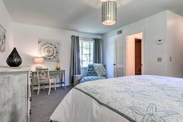 بيت ريفى Ocean Springs Home   Walk To Beach & Downtown!