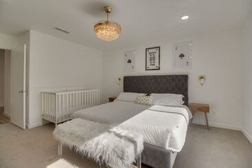 קוטג'' Chic Indio Oasis W/ Game Room + Gas Grill!