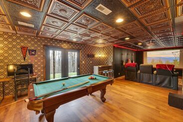 コテージ Game Room, Deck + Views: Idyllic Slaty Fork Cabin
