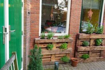 צימר Huisjeaandedinkel