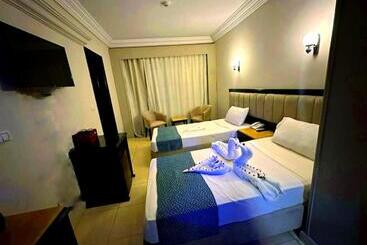 Hotel Davinci Beach Resort