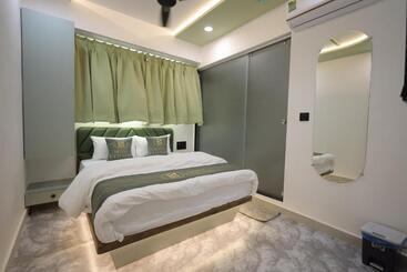 Отель La Luxury
