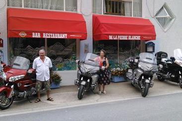 هتل La Pierre Blanche