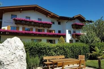مبيت وإفطار Residence Klementhof #1