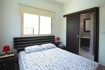 Michelle Pernera Villas