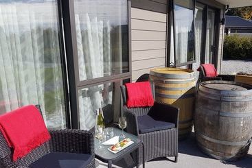 تختخواب و صبحانه Copper Beech Wanaka  Luxury Accommodation