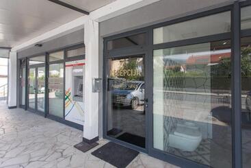 فندق صغير All Saints B&b Kastela