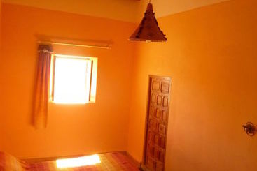 مسافرخانه Auberge Africa