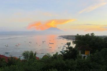 Lembongan Sanctuary Villas