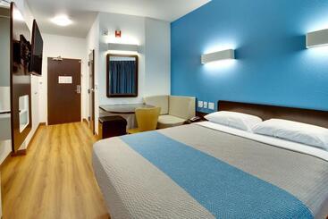 Motel 6 Poplar Bluff, Mo