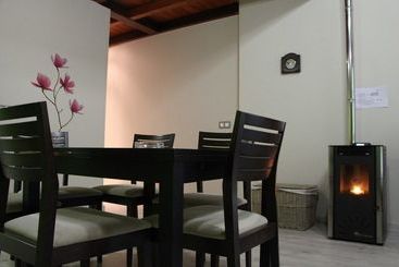 Apartamentos Y Casas Victor