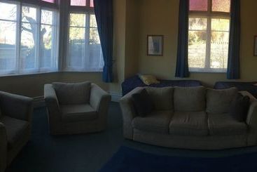 Manor Motel