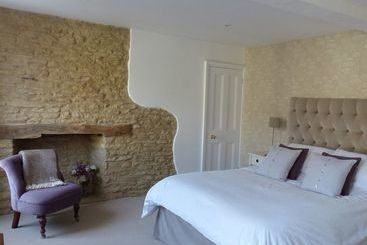 تختخواب و صبحانه B And B At Witney House