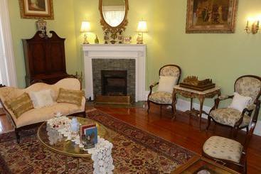 Berkeley House Bed & Breakfast