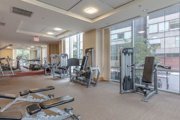 Global Luxury Suites At West End