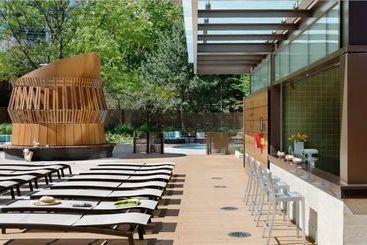 Global Luxury Suites At West End