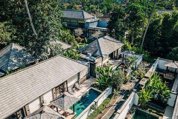 호텔 The Palm Green Ubud