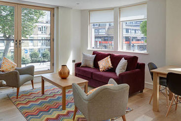 Lambeth North One