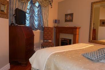 هتل Les Diplomates B&b Executive Guest House