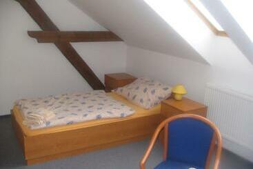 هتل Pension Smetanuv Statek