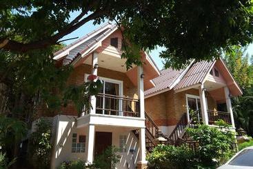 هتل Wilai Villa