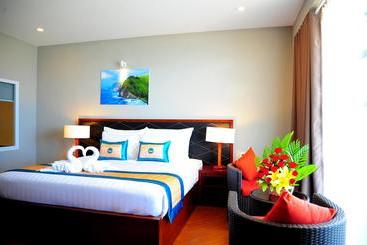 Sandunes Beach Resort & Spa