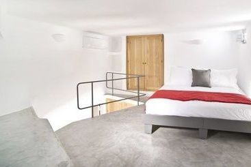 هتل Avista Suites