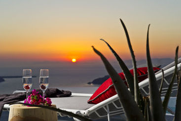 هتل Avista Suites