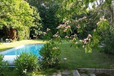 צימר Le Petit Manoir De Kériolet