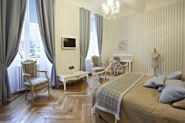 Bed and Breakfast Maison D Hôtes Les Jardins De Mazamet