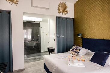 هتل Logis Hôtel La Chaize