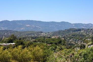 تختخواب و صبحانه Chambres D'hôtes & Spa Cannes- Mougins Villa Stéphanie