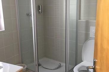 هتل Hôtel La Mayt