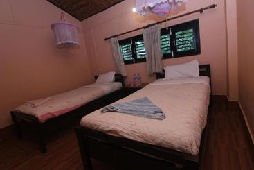 Chitwan Tiger Camp