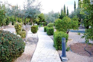 2 Bedrooms Apartment With Shared Pool And Wifi At Mandria 1 Km Away From The Beach