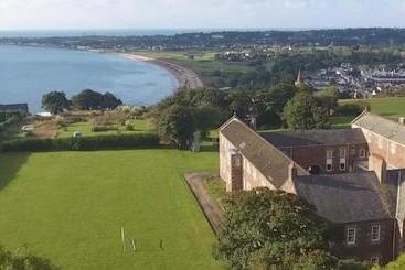 هاستل Jersey Accommodation And Activity Centre