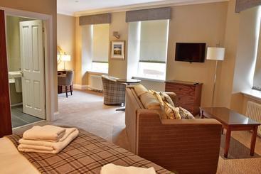 تختخواب و صبحانه The Townhouse Aberfeldy   Rooms & Breakfast