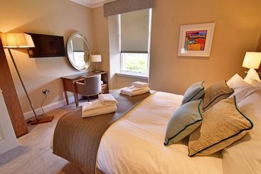تختخواب و صبحانه The Townhouse Aberfeldy   Rooms & Breakfast