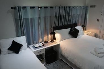 Pennyburn B&b