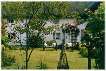 تختخواب و صبحانه Orchard Cottage