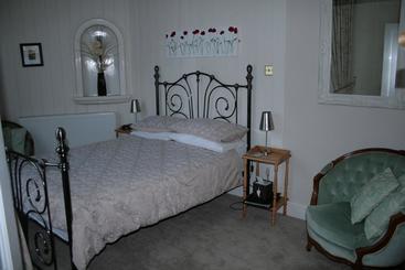 צימר The Minadab Cottage