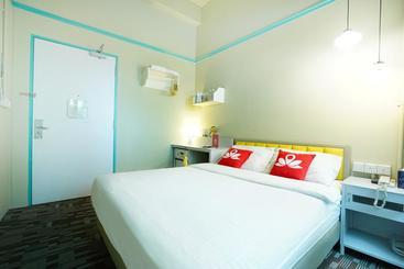 هتل Zen Rooms Farrer Park