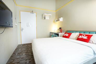 هتل Zen Rooms Farrer Park