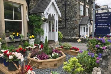 May Cottage B&b