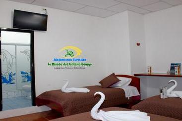 هاستل Hostal La Mirada Del Solitario George