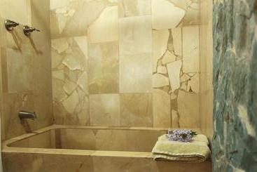 هتل Hosteria Cananvalle