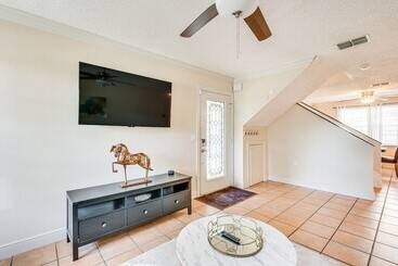 بيت ريفى 4 Mi To Busch Gardens: Lovely Tampa Home!
