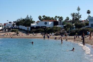 Villa Bahia Beach Club